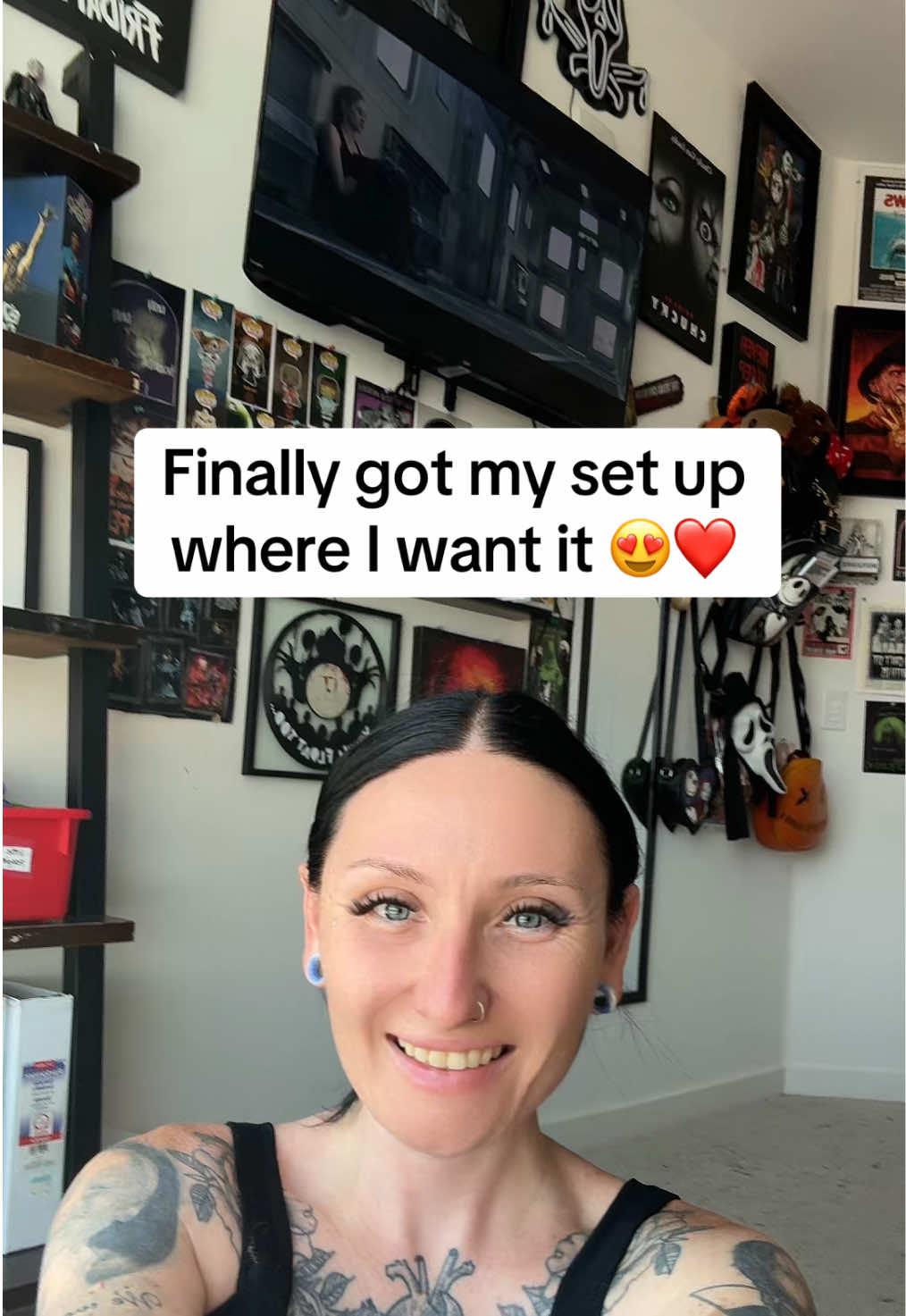 @tannieloveshorror