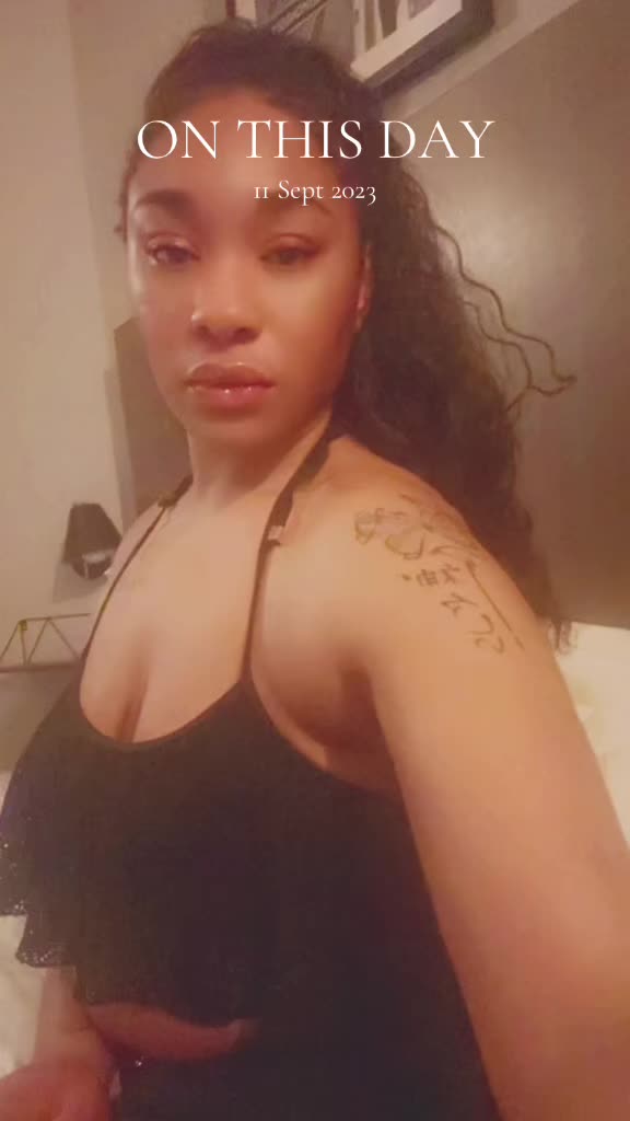 @Queen Divine✨💕🌍
