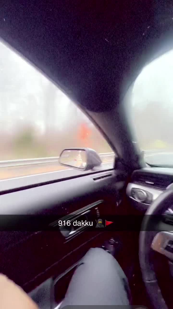 @Daku_916