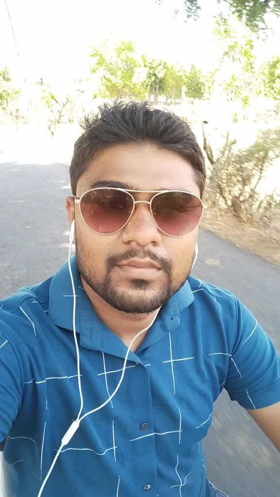 @mayur bhalakiya