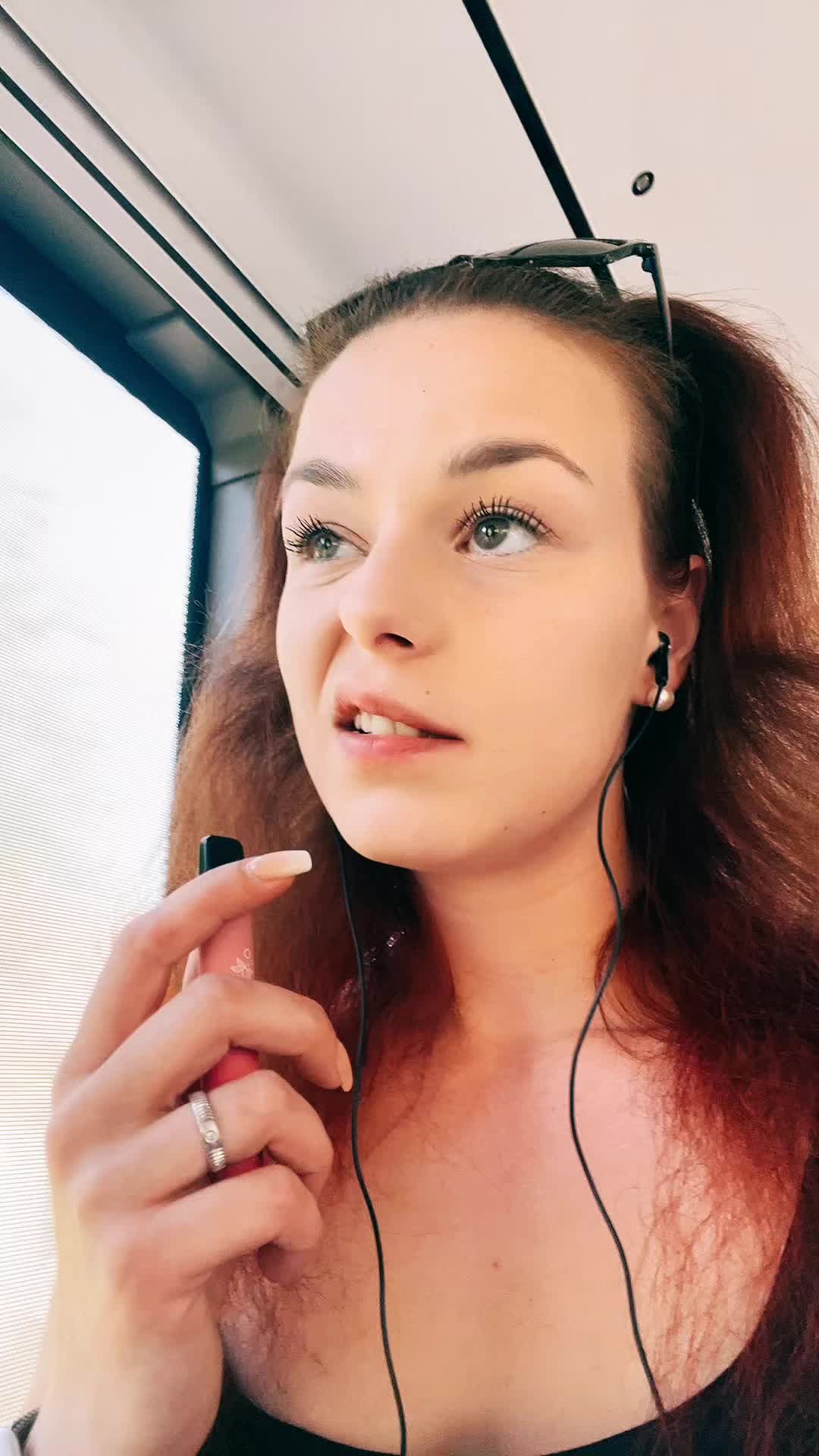@Vanessa-Felicitas