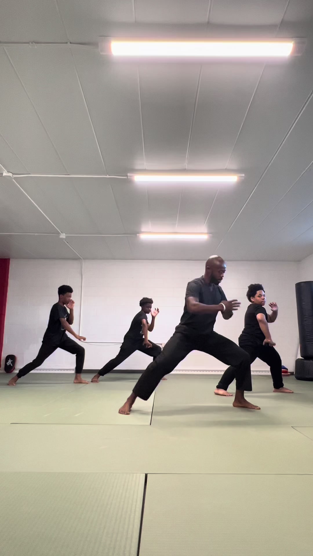 @instructorromell