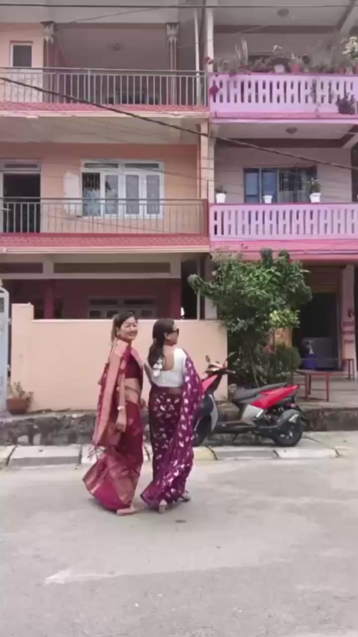 @sarada gurung