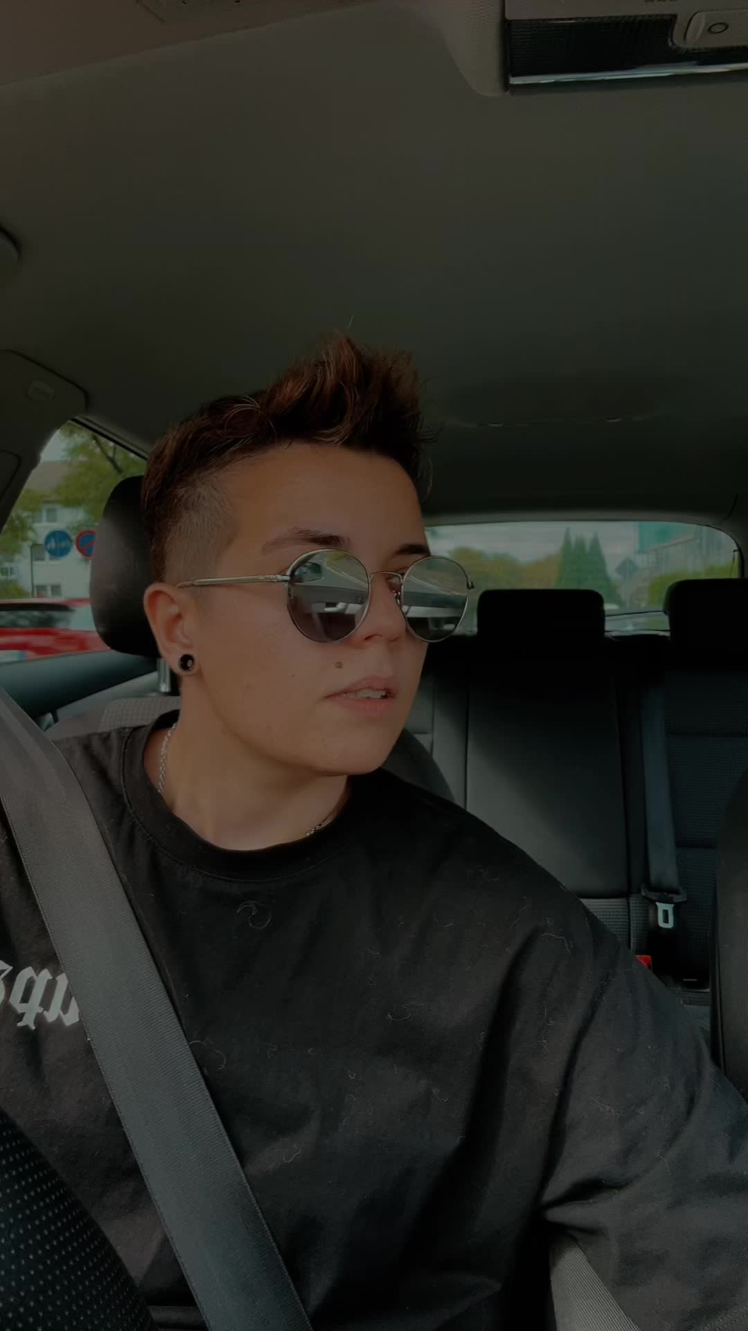 @Larissa