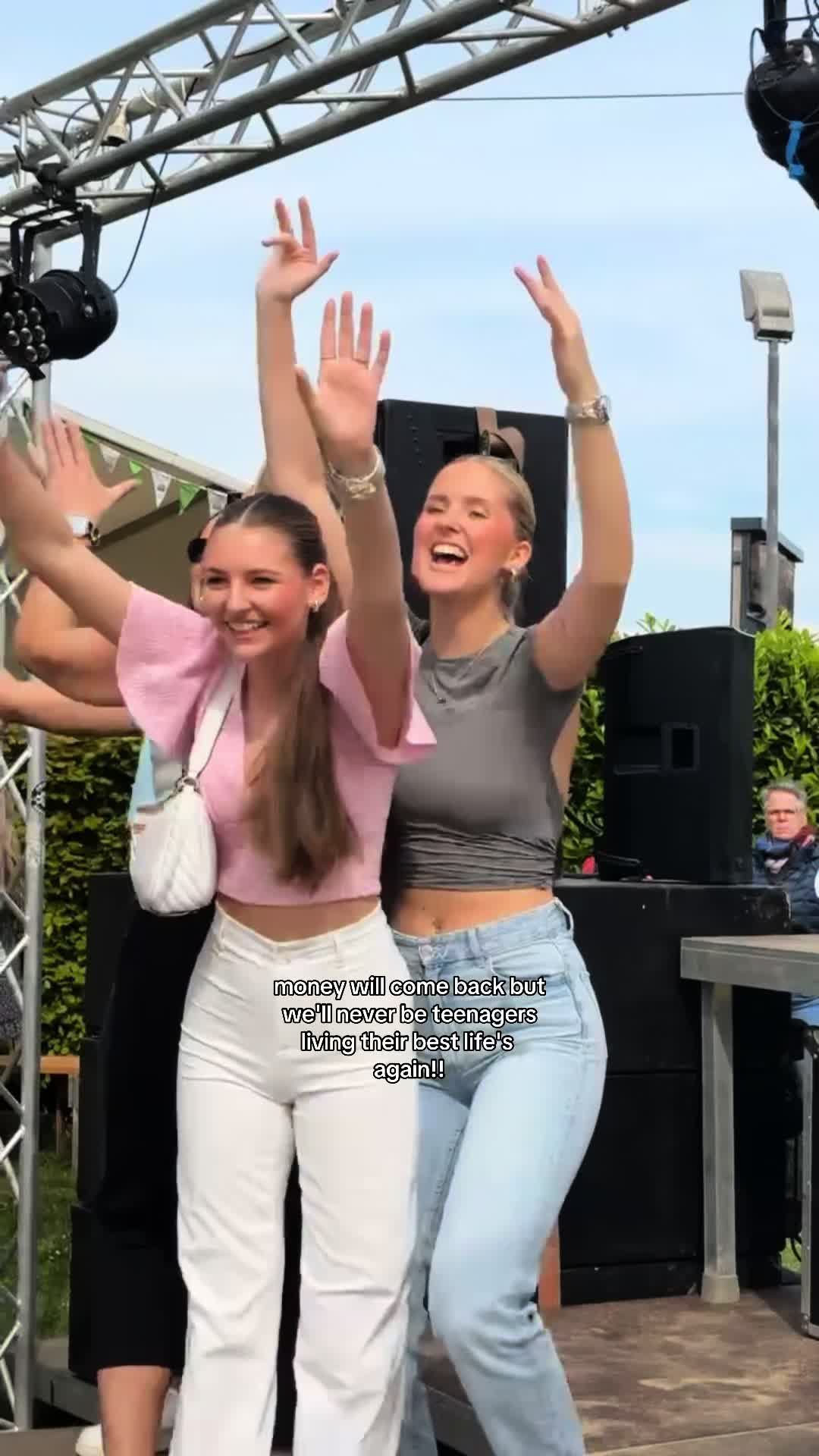 @𝑀𝒶𝓇𝓉𝓎𝓃𝒶 𝒜𝓂𝑒𝓁𝒾𝒶