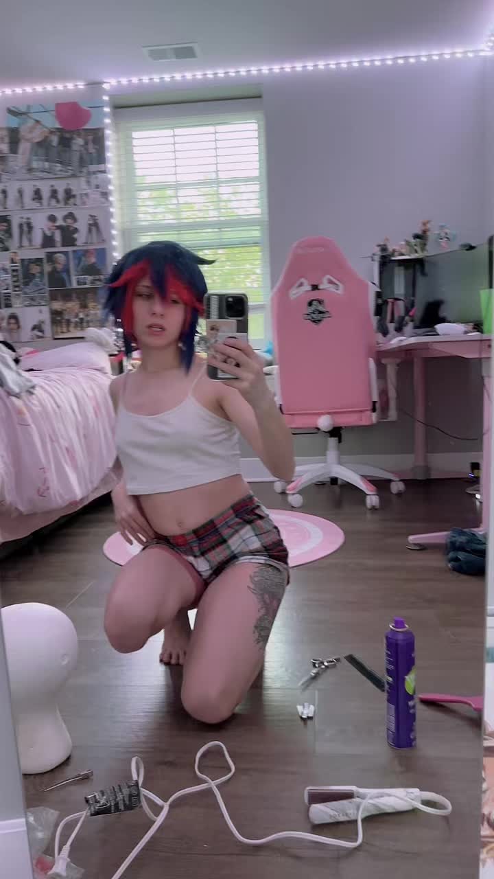 @izzy.cosplayy