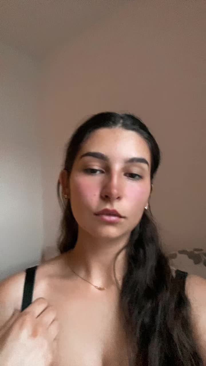 @Ana