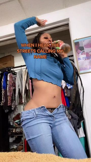 @Yᗩ ᖴᗩᐯ ᒪEO🥵