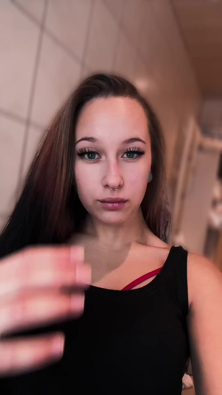 @❤️&zwj;🔥🦋-LEONI-🦋❤️&zwj;🔥