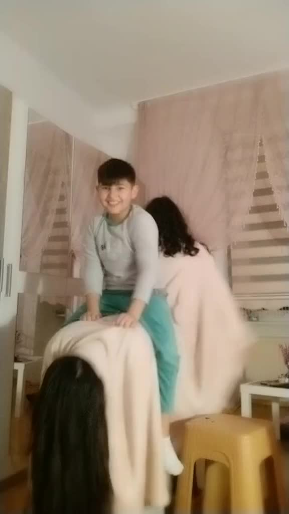 @𝑬𝒍𝒊_is_here