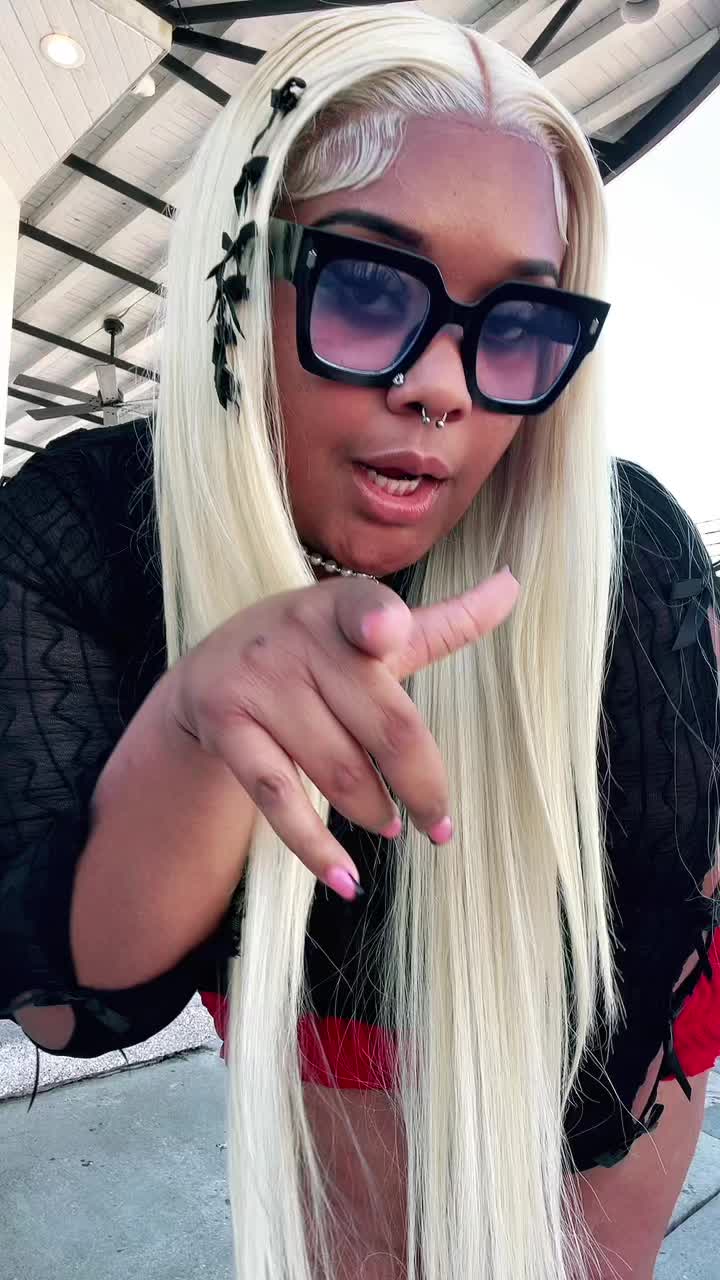 @Nay🖤