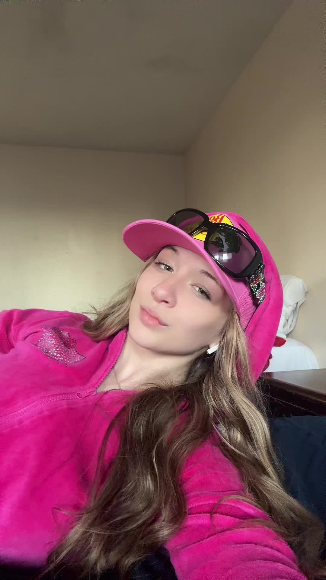 @charlottequinnnn