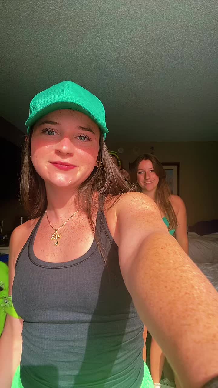 @ADELYNN
