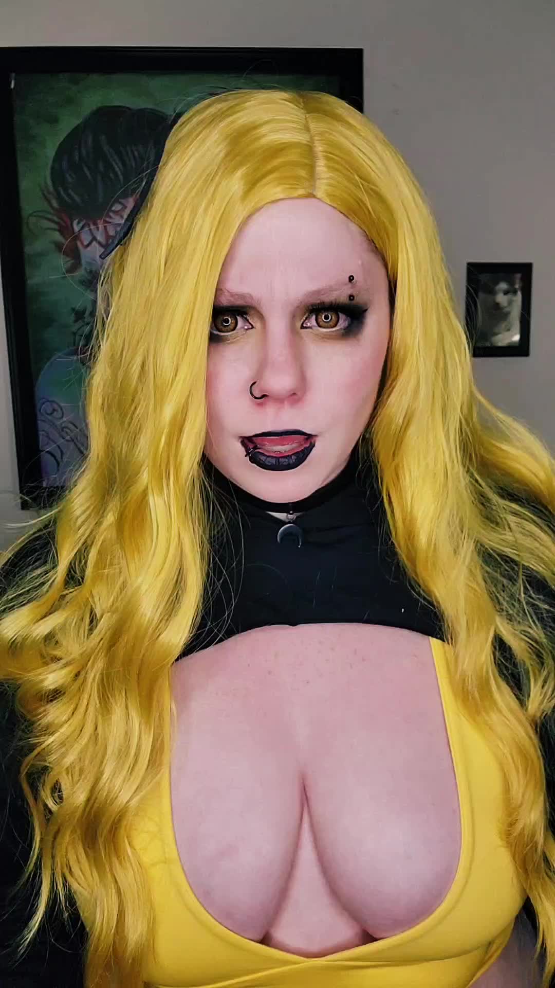 @undeadanie
