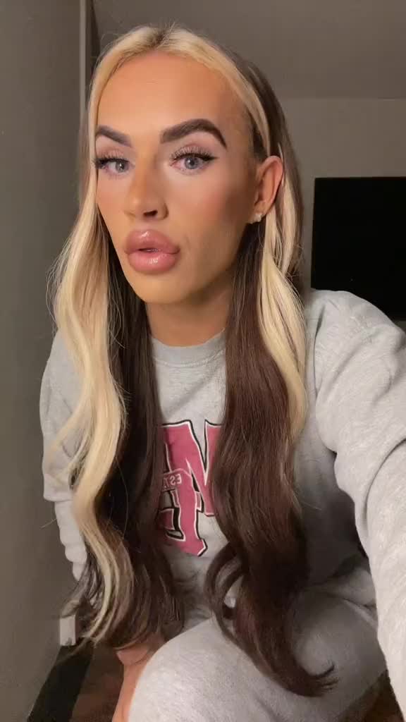 @Elle Chamberlain