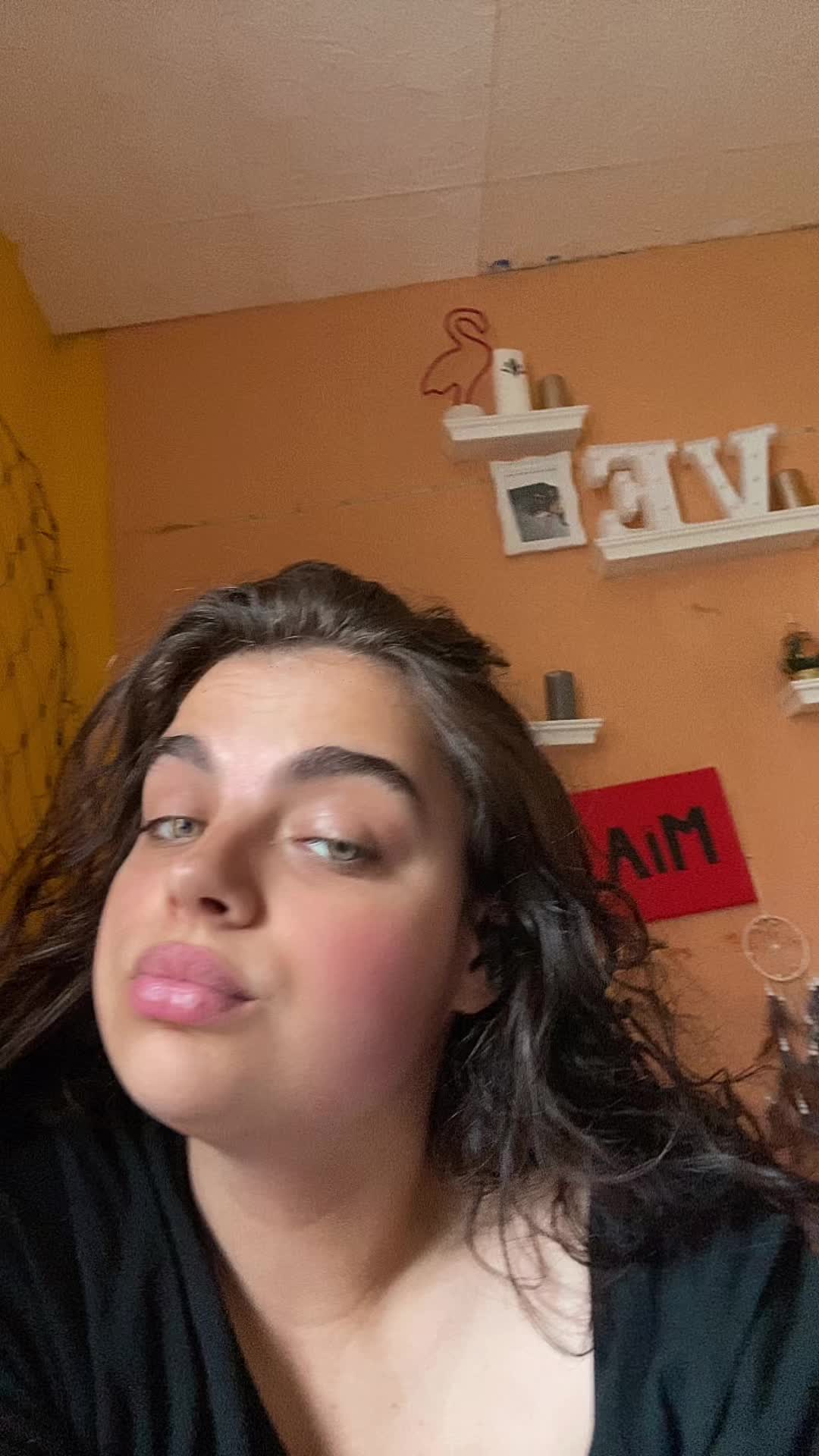 @Larissa