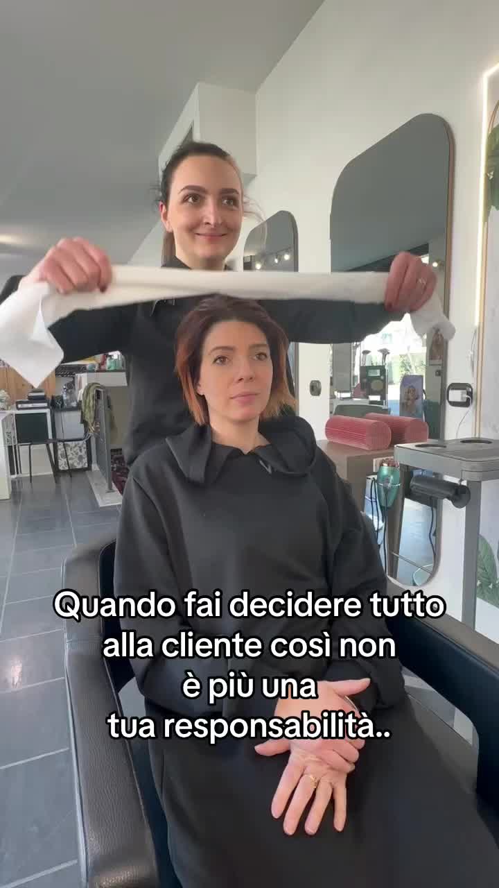 @Venere Parrucchiere