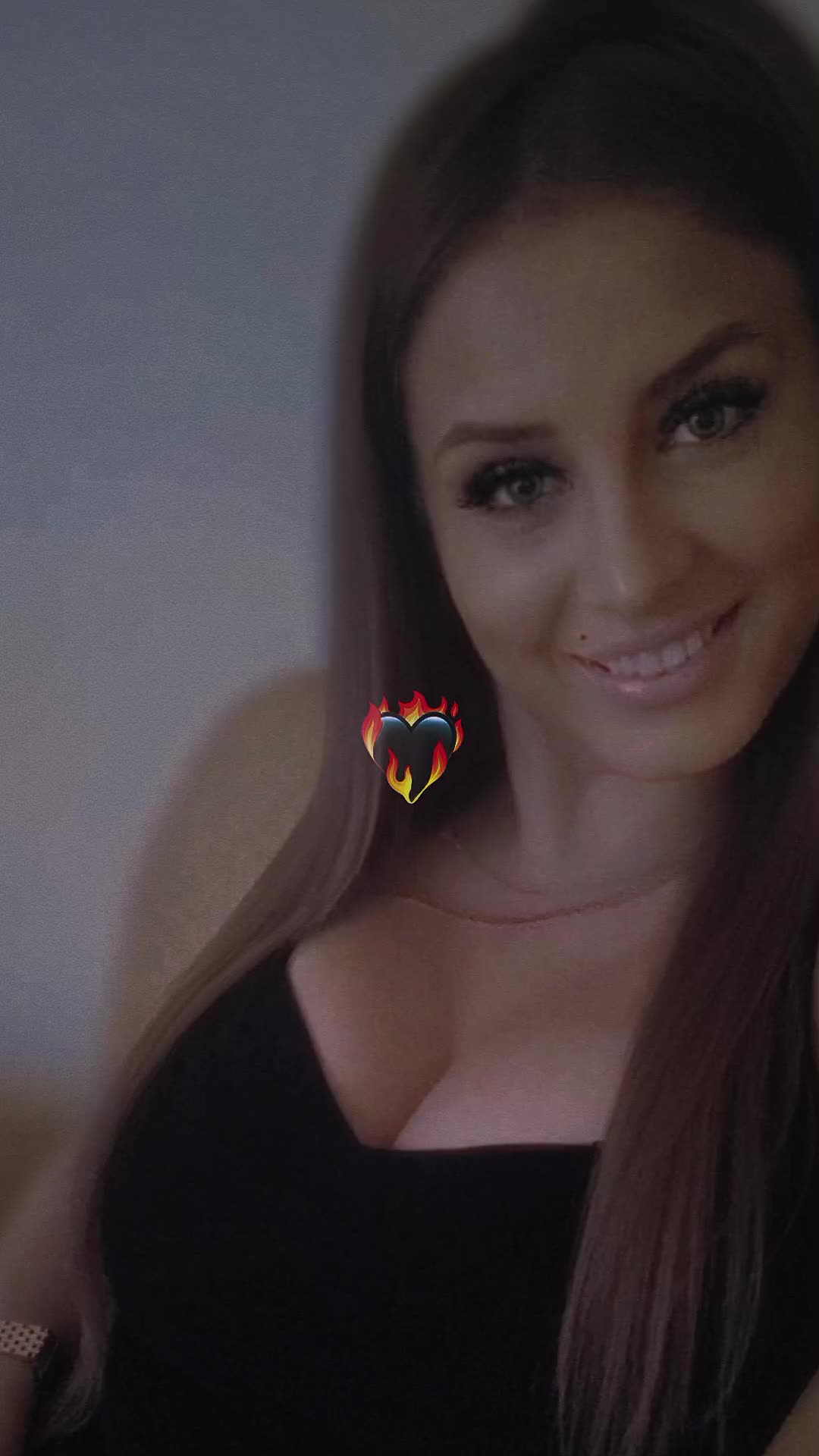 @𝓪_𝓪𝓪𝓷𝓰𝓰𝓮𝓵𝓵