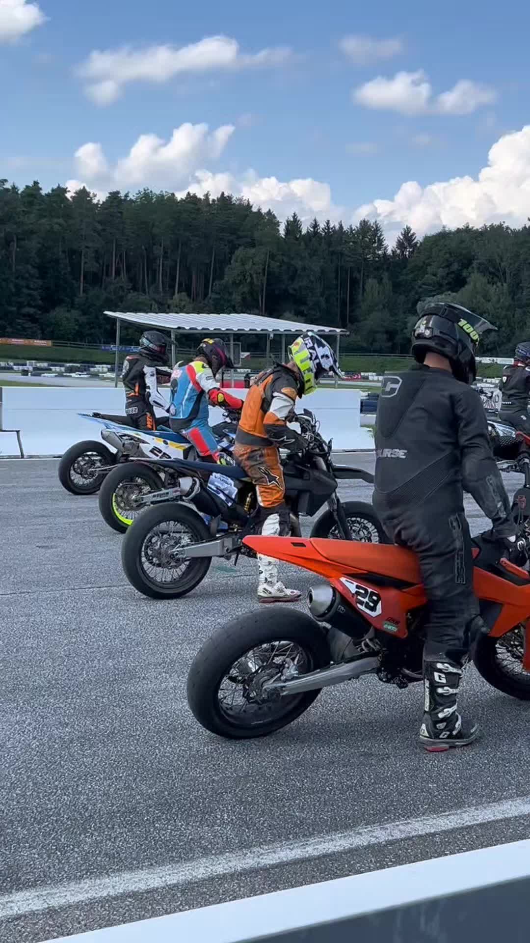 @Supermoto From Hungary SMFH