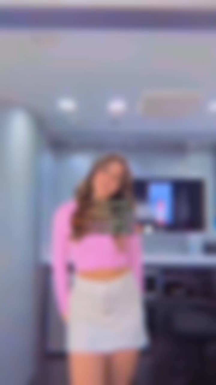 @🍑 | 𝗯𝗲𝗹𝗹𝗲