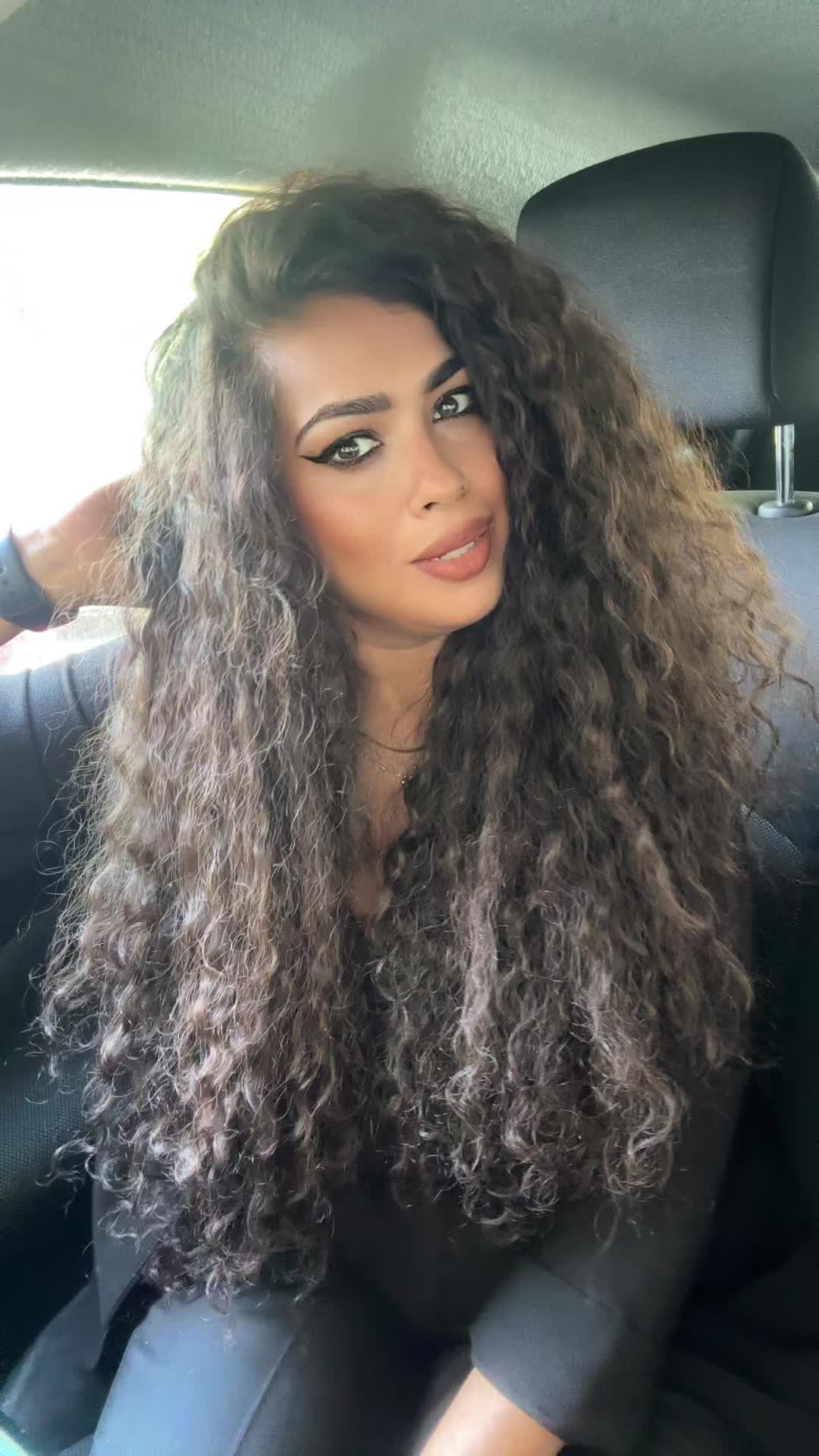 @Tinagrigg