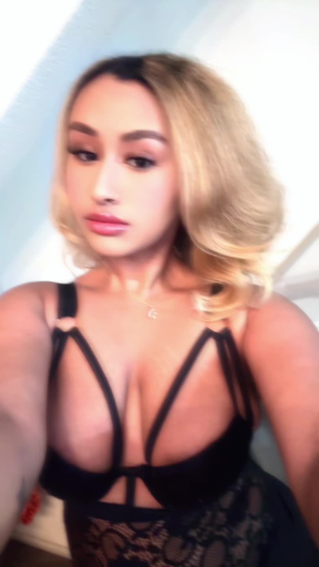 @𝒮.💞