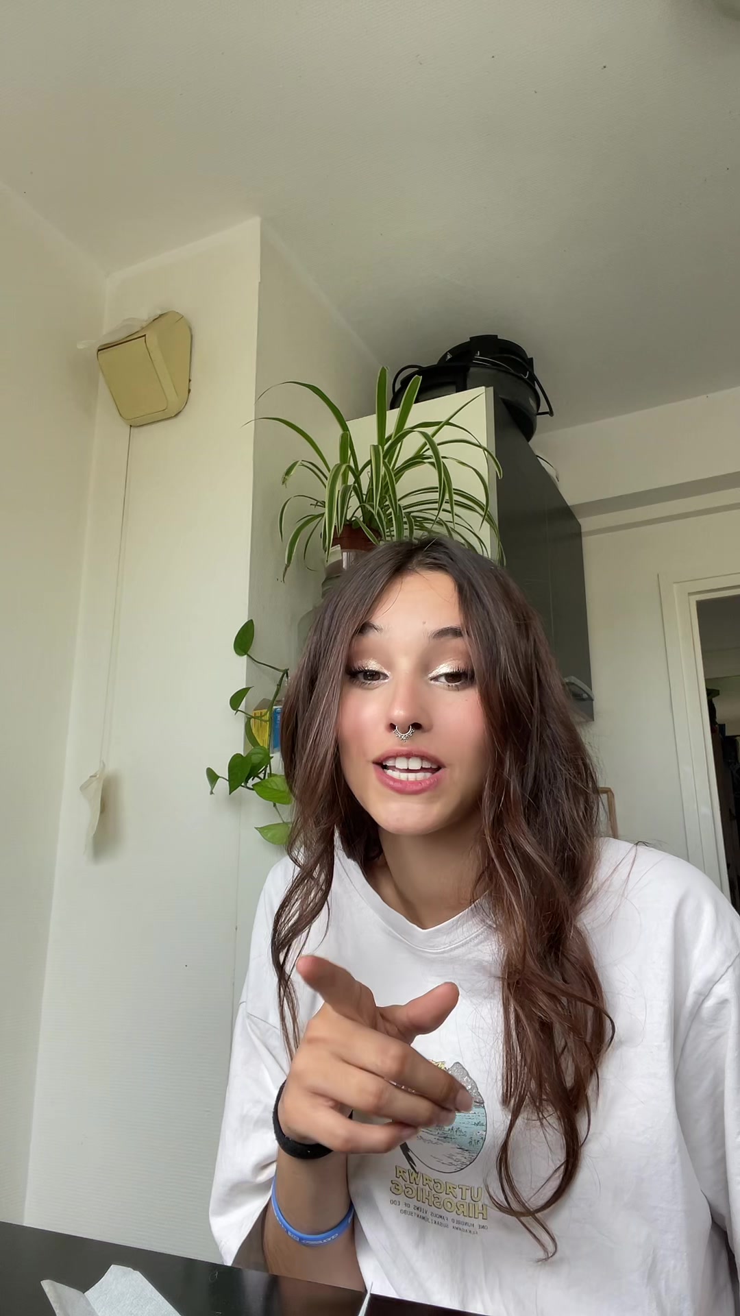 @May_☺️
