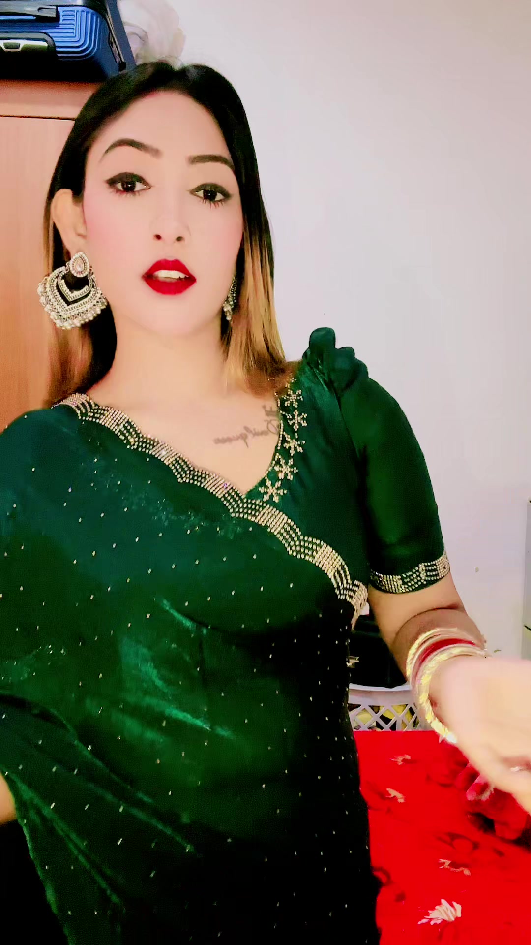 @Mi Mi ميمي