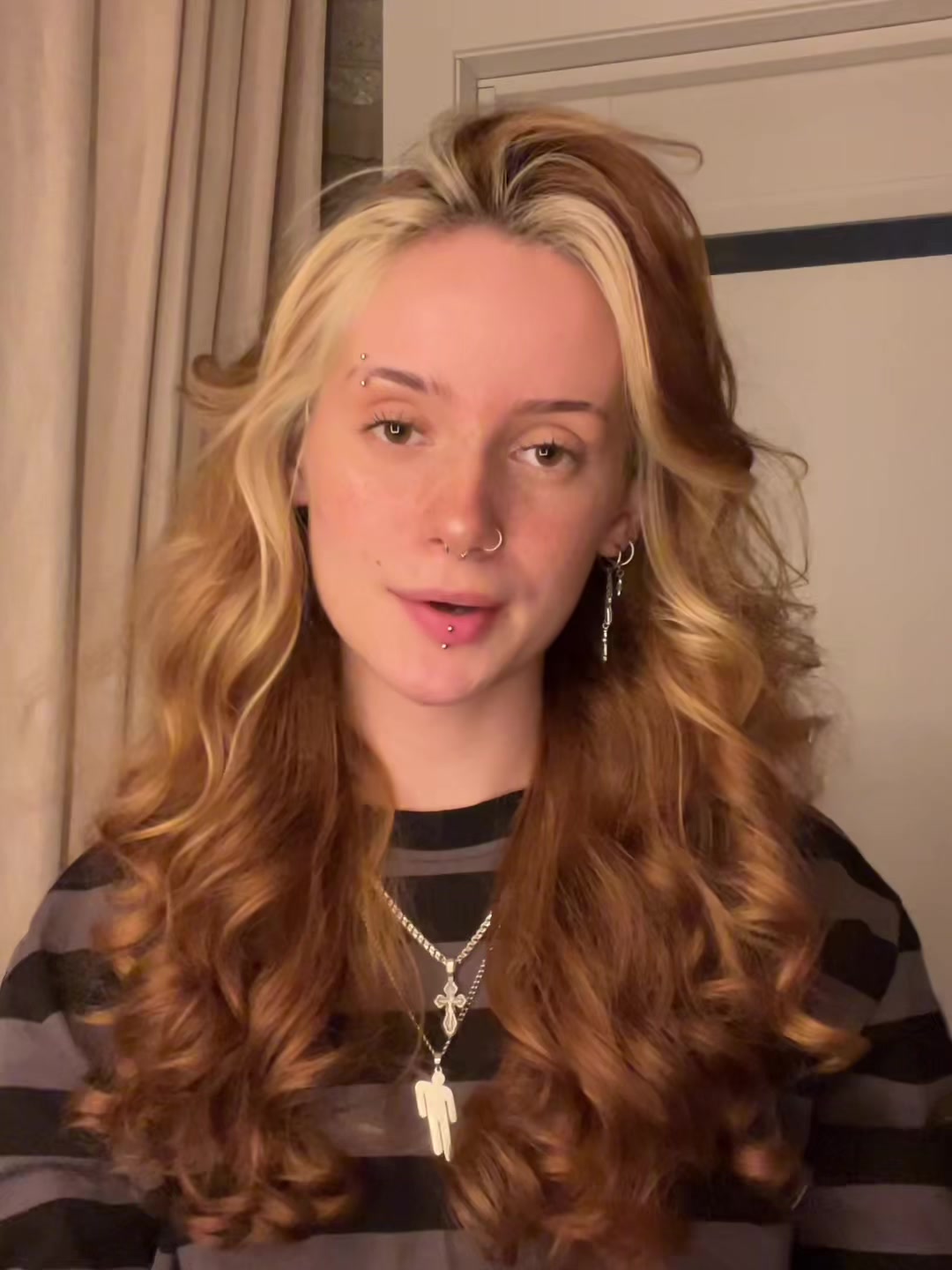 @зотова