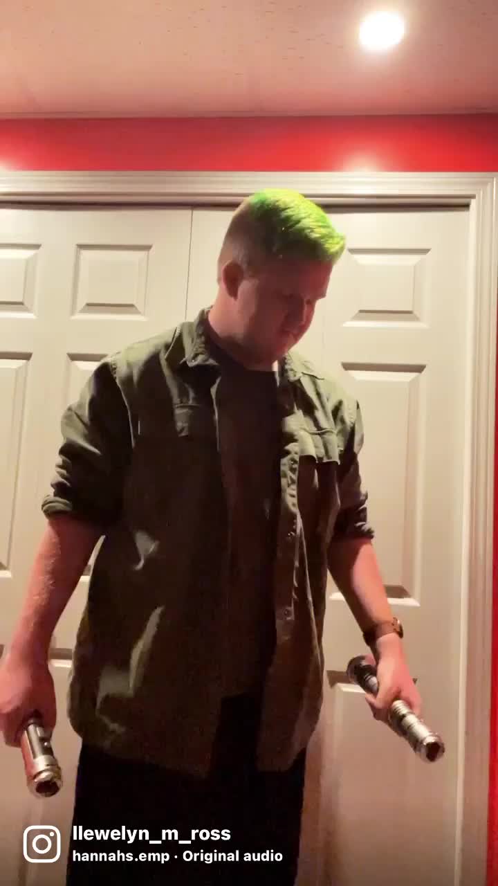 @elynsworldz