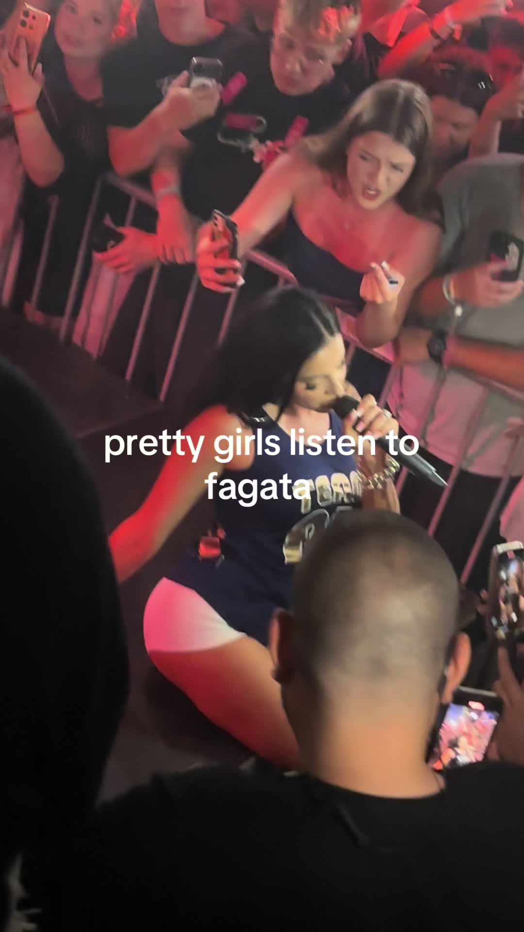 @♪
