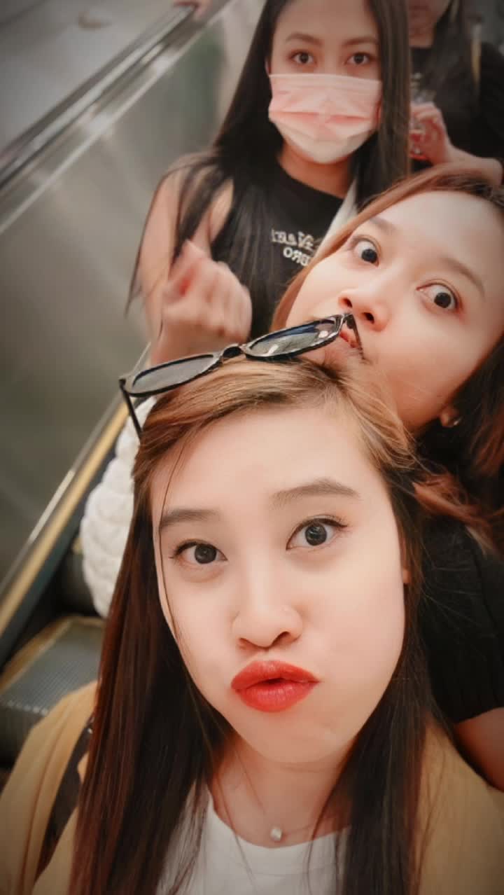 @Shavira2425🇮🇩🇭🇰