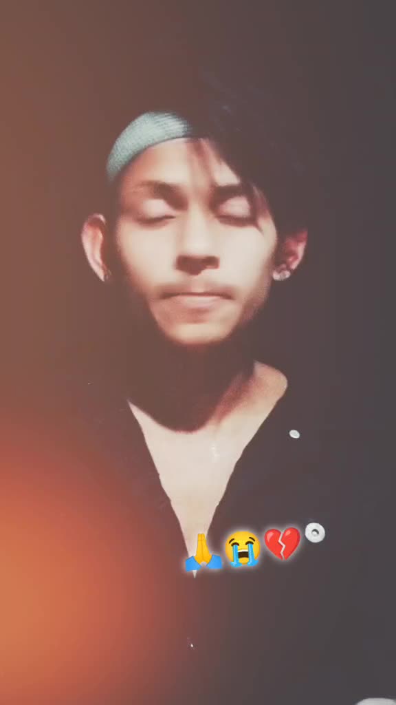 @sad๐__boy__๐๐๐