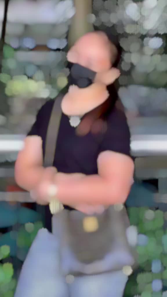 @FurMomCel🤎