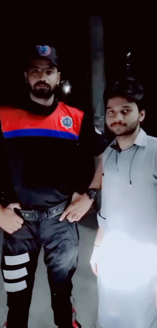 @Usman BaBa 😎