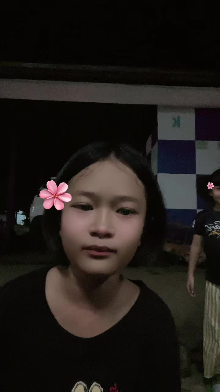 @ยู่ ยี่ 🌻