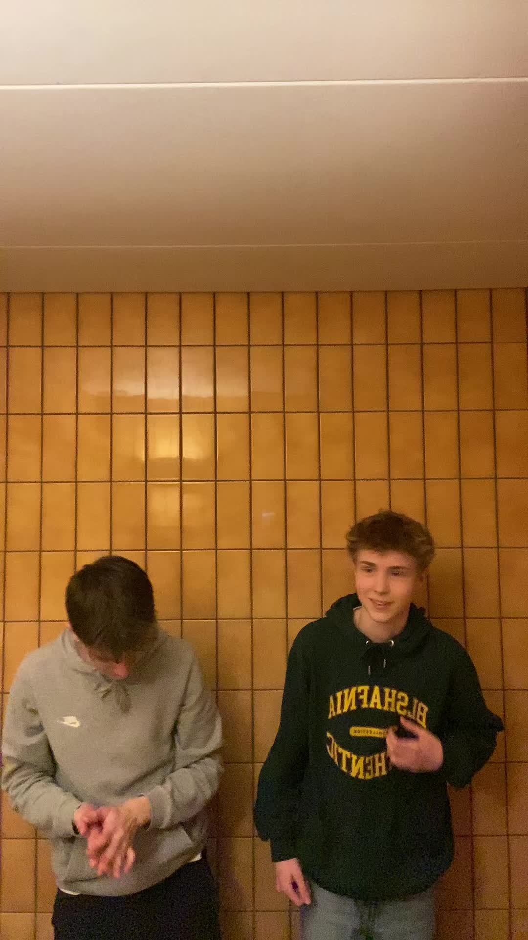 @Karl Johan svampene🍄🧽
