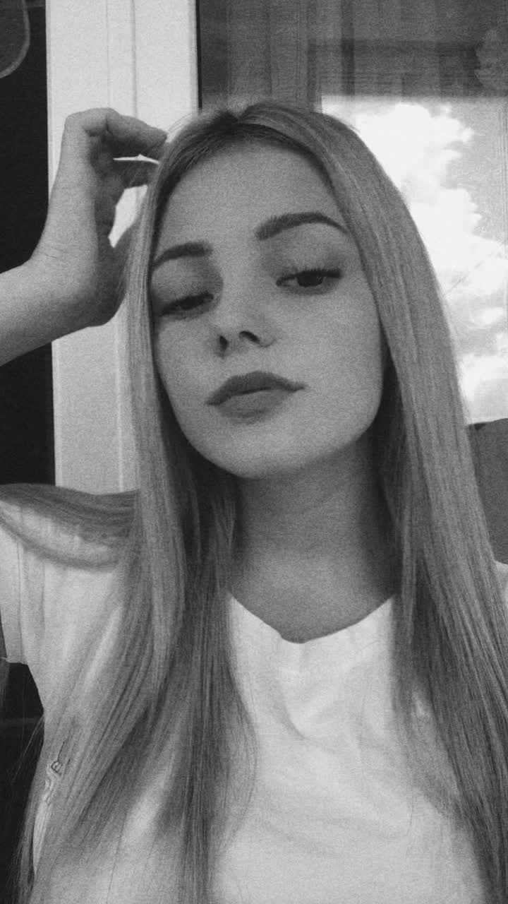 @Lykmeli_🦋
