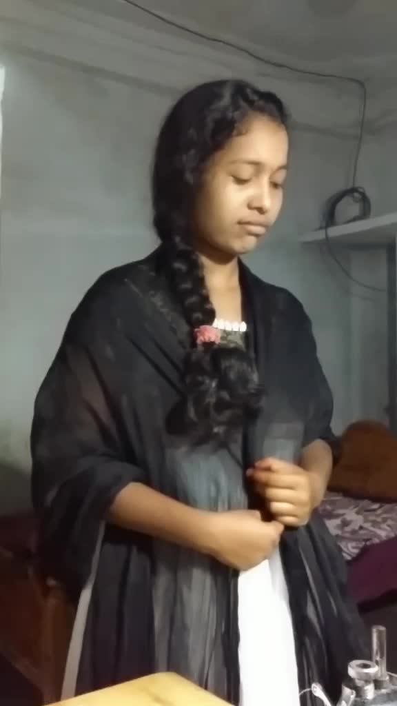 @Rowdy girl sweety😎