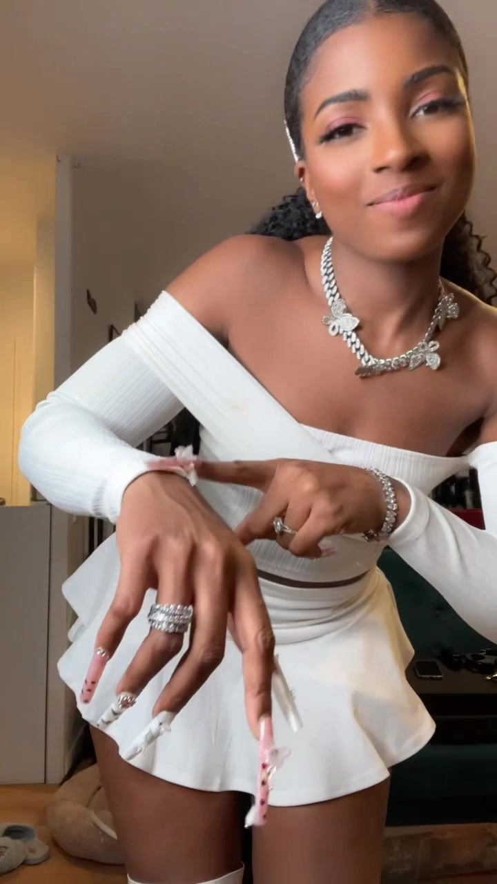 @Akeisha