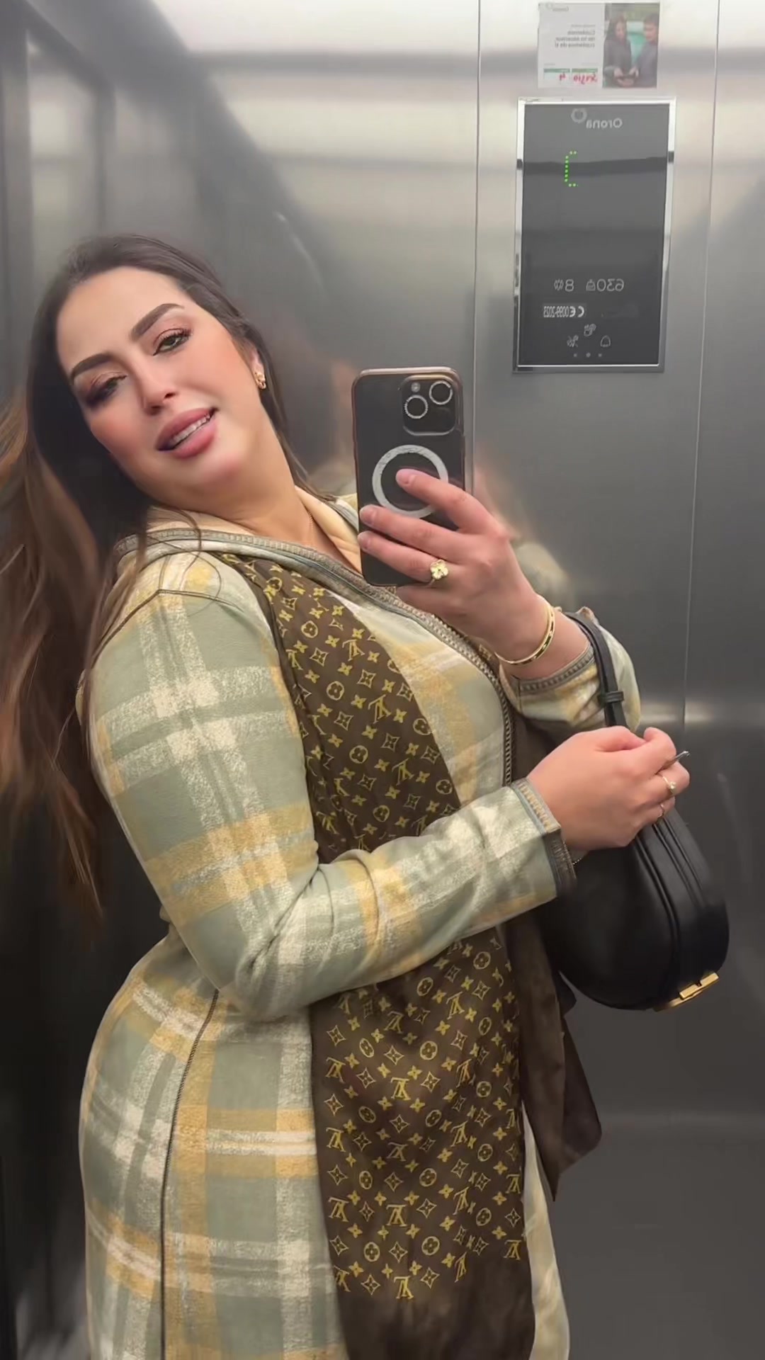 @majda..queen.madrid