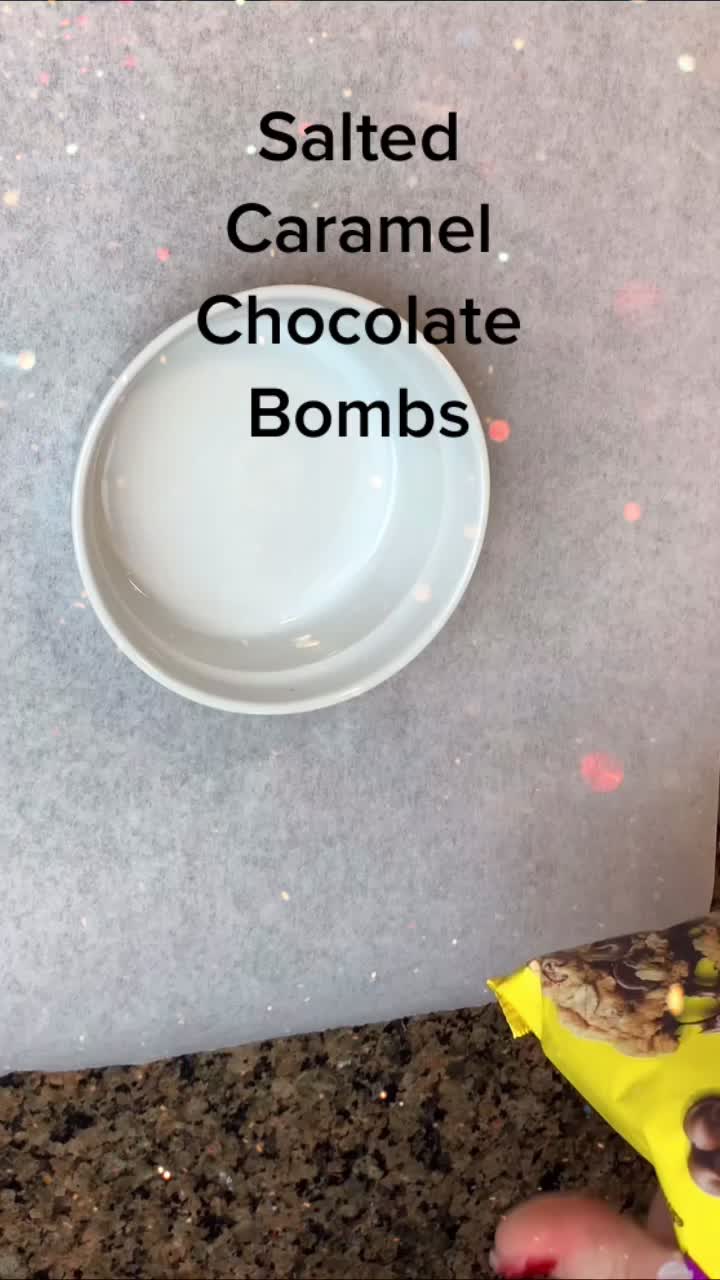 @FlyandDesign