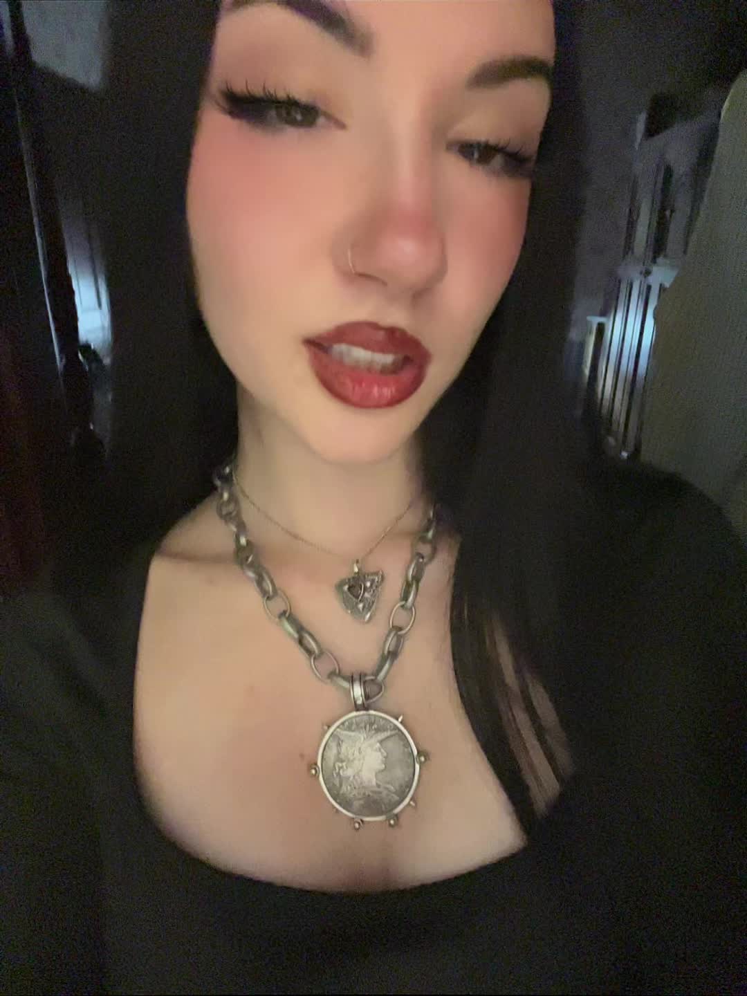 @am🕷️ra