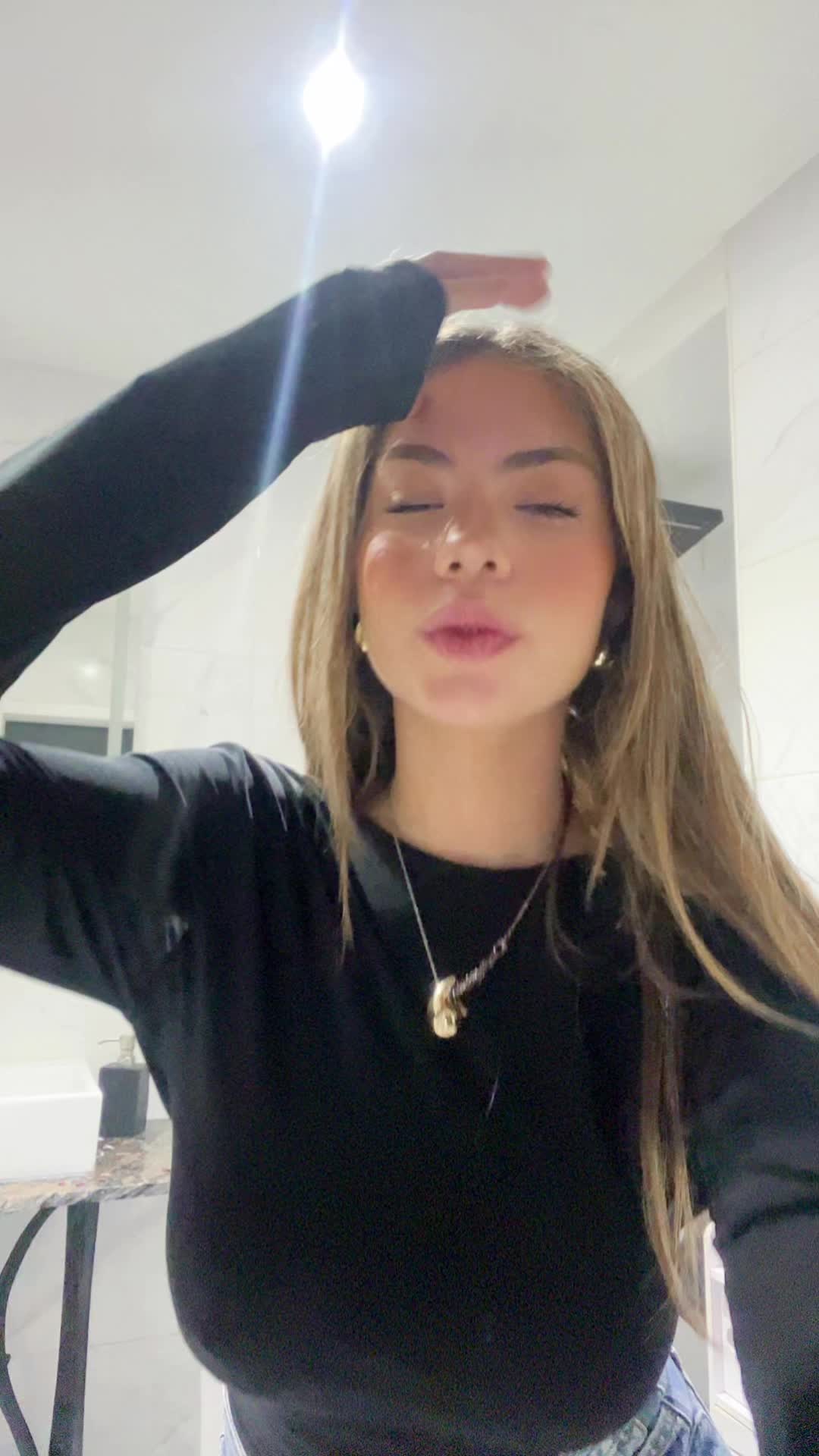 @Laura💖