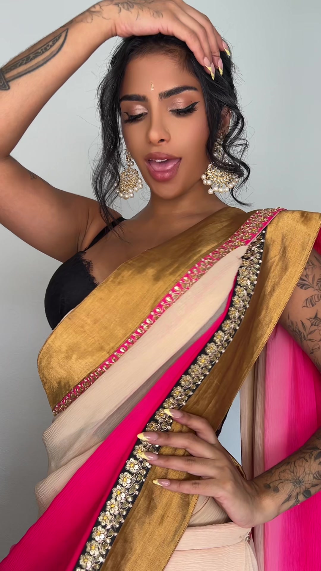 @slaysheslays