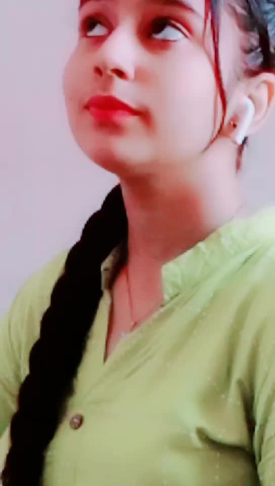 @👑preeti rai❤
