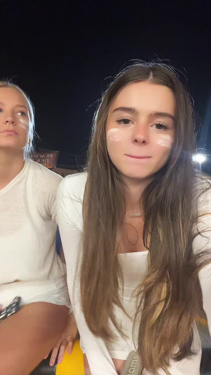 @adubs