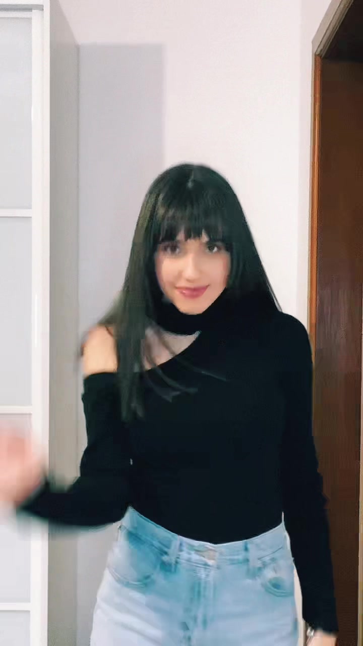 @Juliana__ll