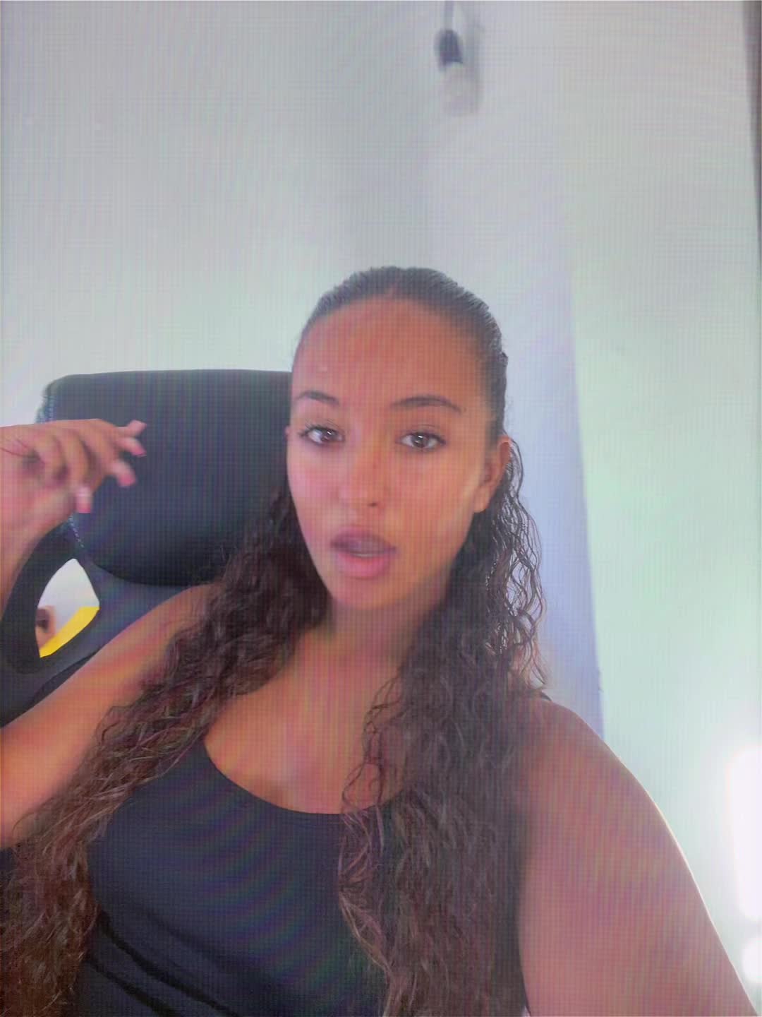 @Eva
