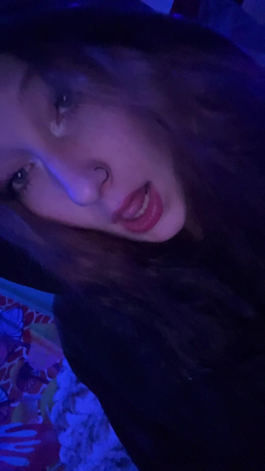 @🙃🙂